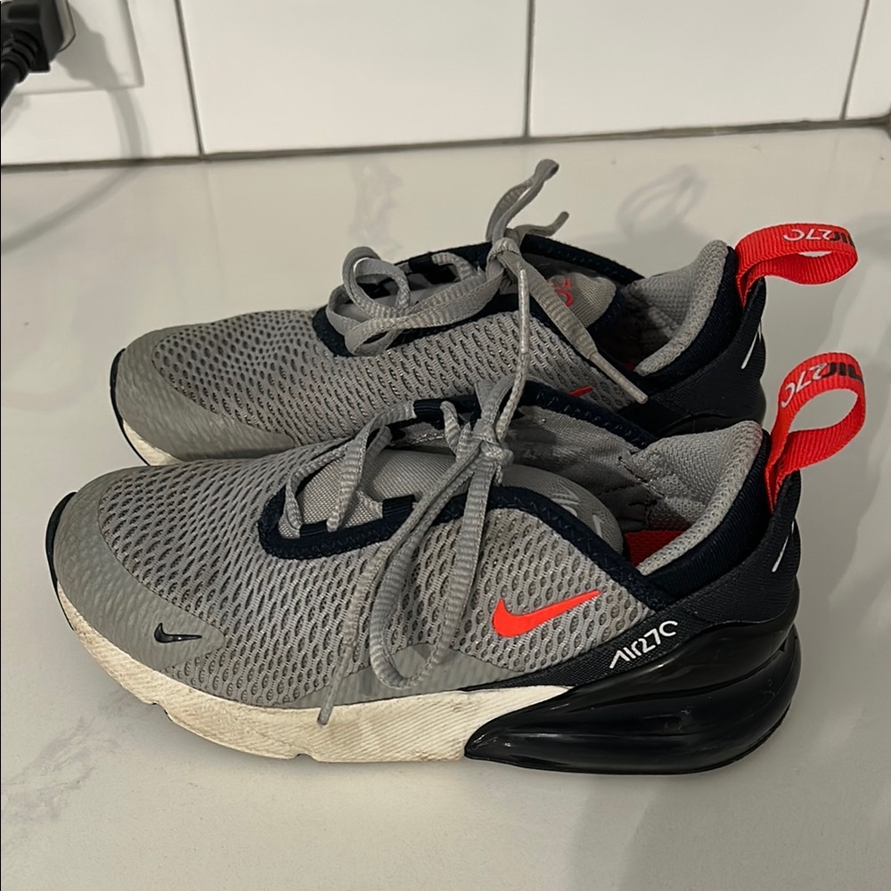 Nike Air Max 270 Kids Gray and Red Sneakers